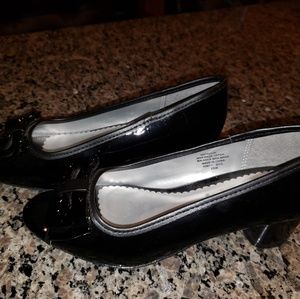 Nina Black Patent Leather Girls shoes 2.5